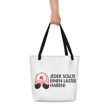 Lade das Bild in den Galerie-Viewer, Strandtasche "Laster"